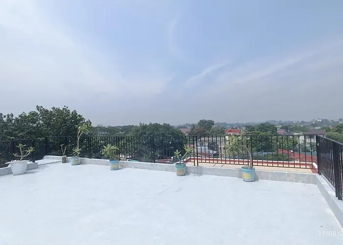 The Palines Rooftop - Vista Alabang